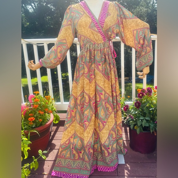 SILK Elegant Paisley Long Sleeve wrap Dress with Pink Trim - Picture 6 of 6